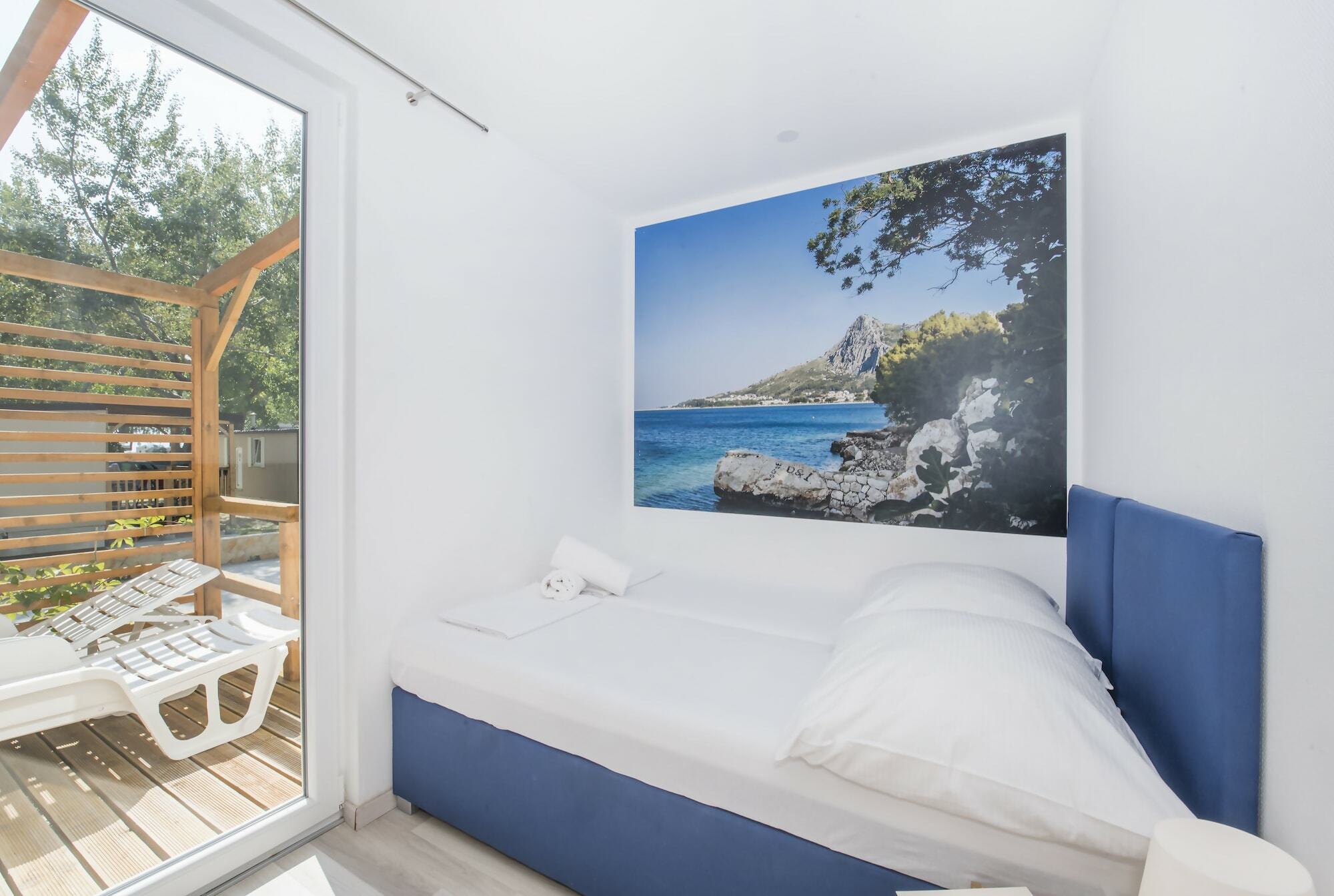 Mediteran Travel Mobile Homes Galeb โอมิช ภายนอก รูปภาพ