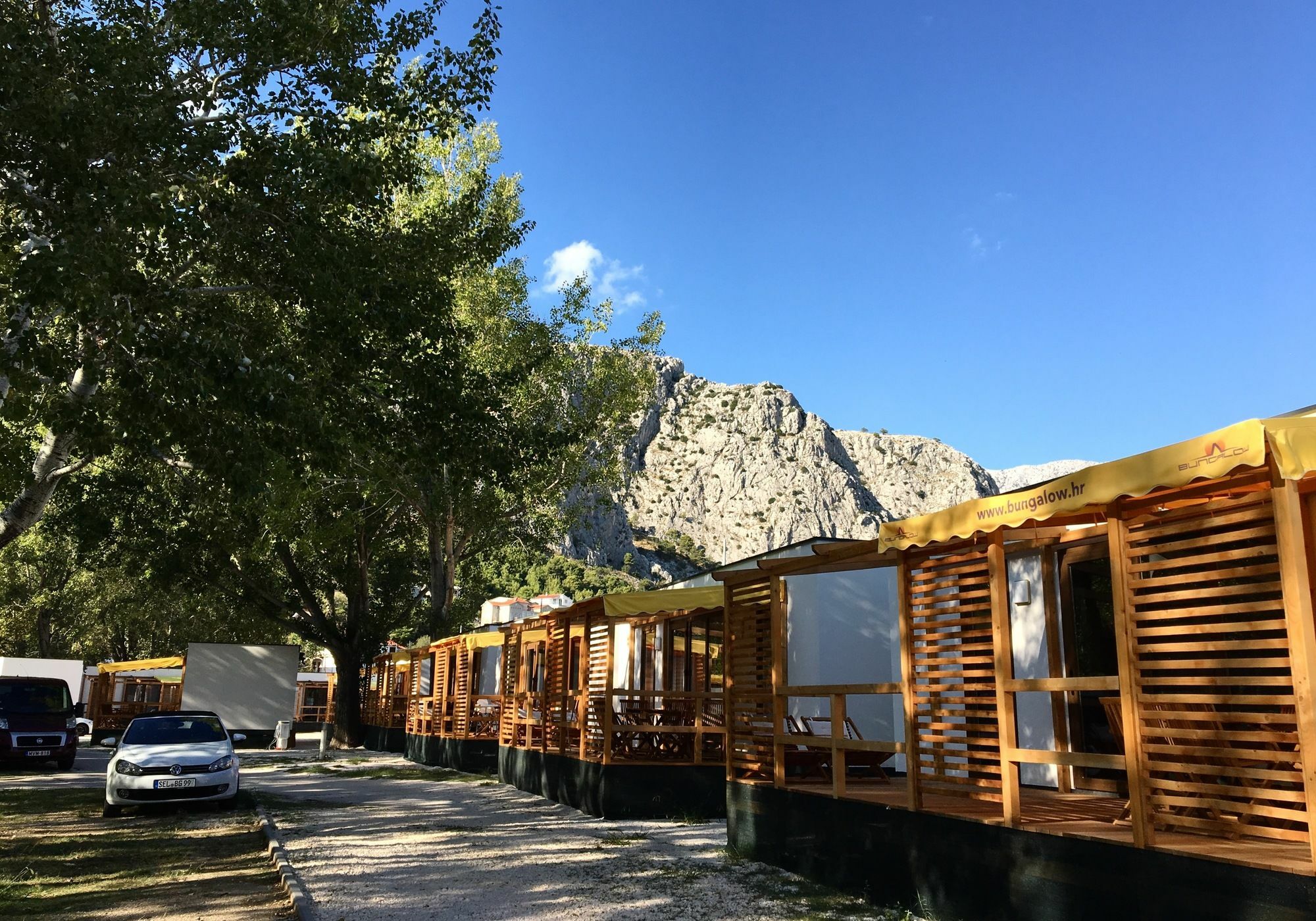 Mediteran Travel Mobile Homes Galeb โอมิช ภายนอก รูปภาพ
